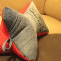 Leseknochen mit Jeans und Cord #2